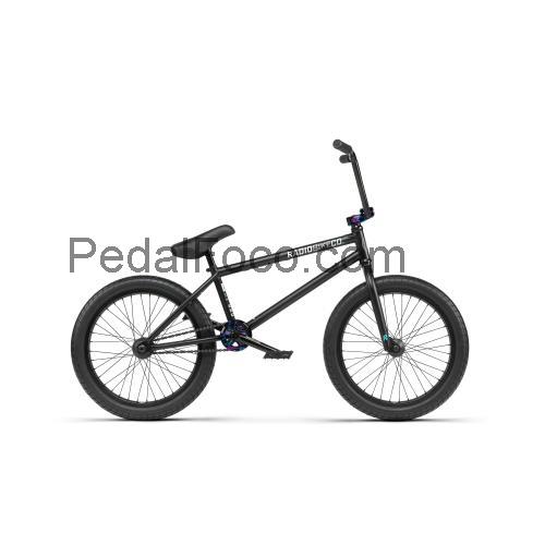 Radio Comrad ficha tecnica